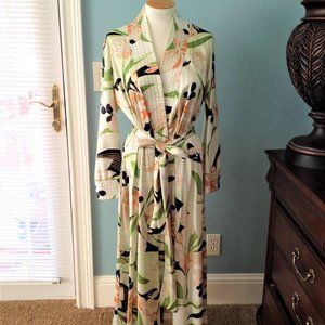 Vintage MCM Vanity Fair Robe Size Medium